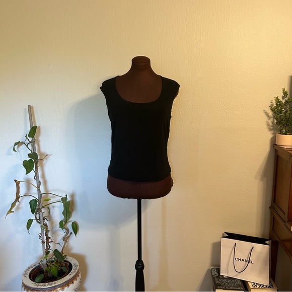 Vintage Y2K Ann Taylor Black Scoop Neck Sleeveless Wide Strap Tank Top - Picture 1 of 14